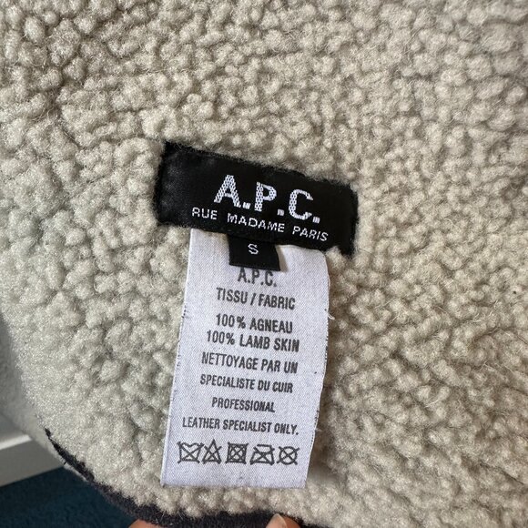 A.P.C 100% Lambskin Jacket (women's small) - Picture 2 of 5